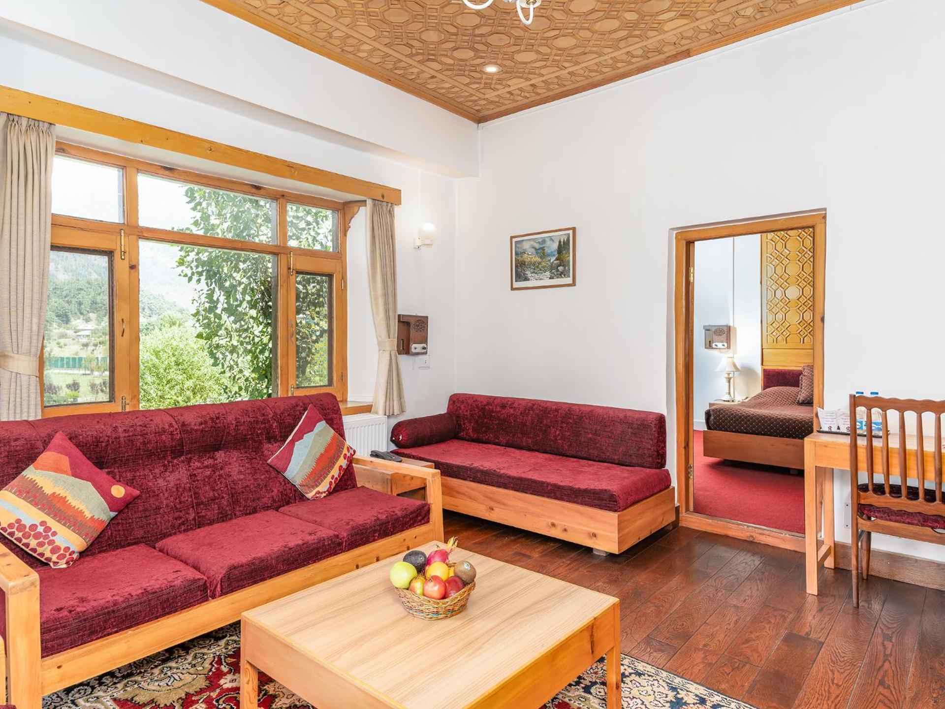в Pahalgam — 100 кв. м., спальни: 1, собственных ванных: 1 Экстерьер фото