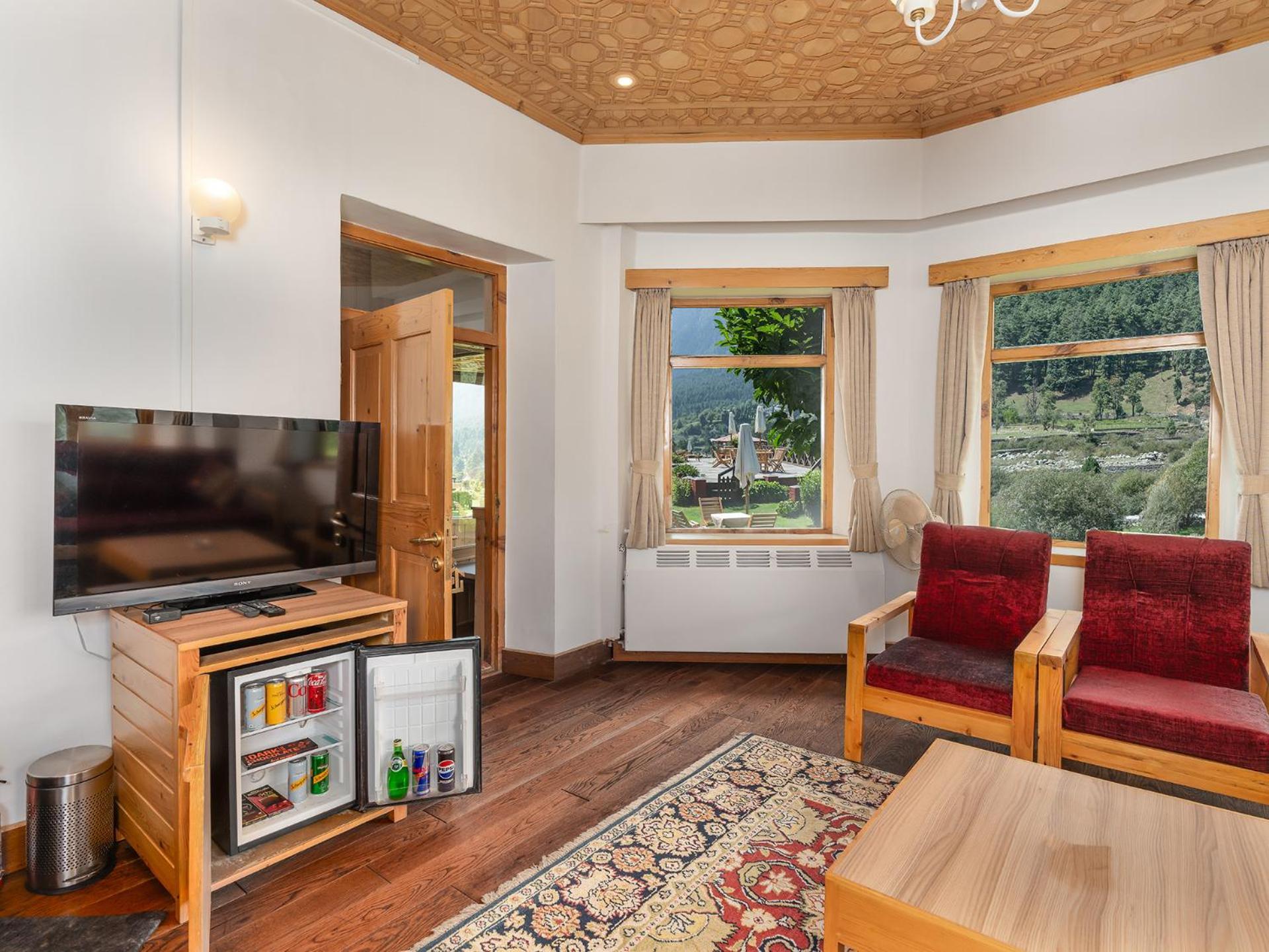 в Pahalgam — 100 кв. м., спальни: 1, собственных ванных: 1 Экстерьер фото