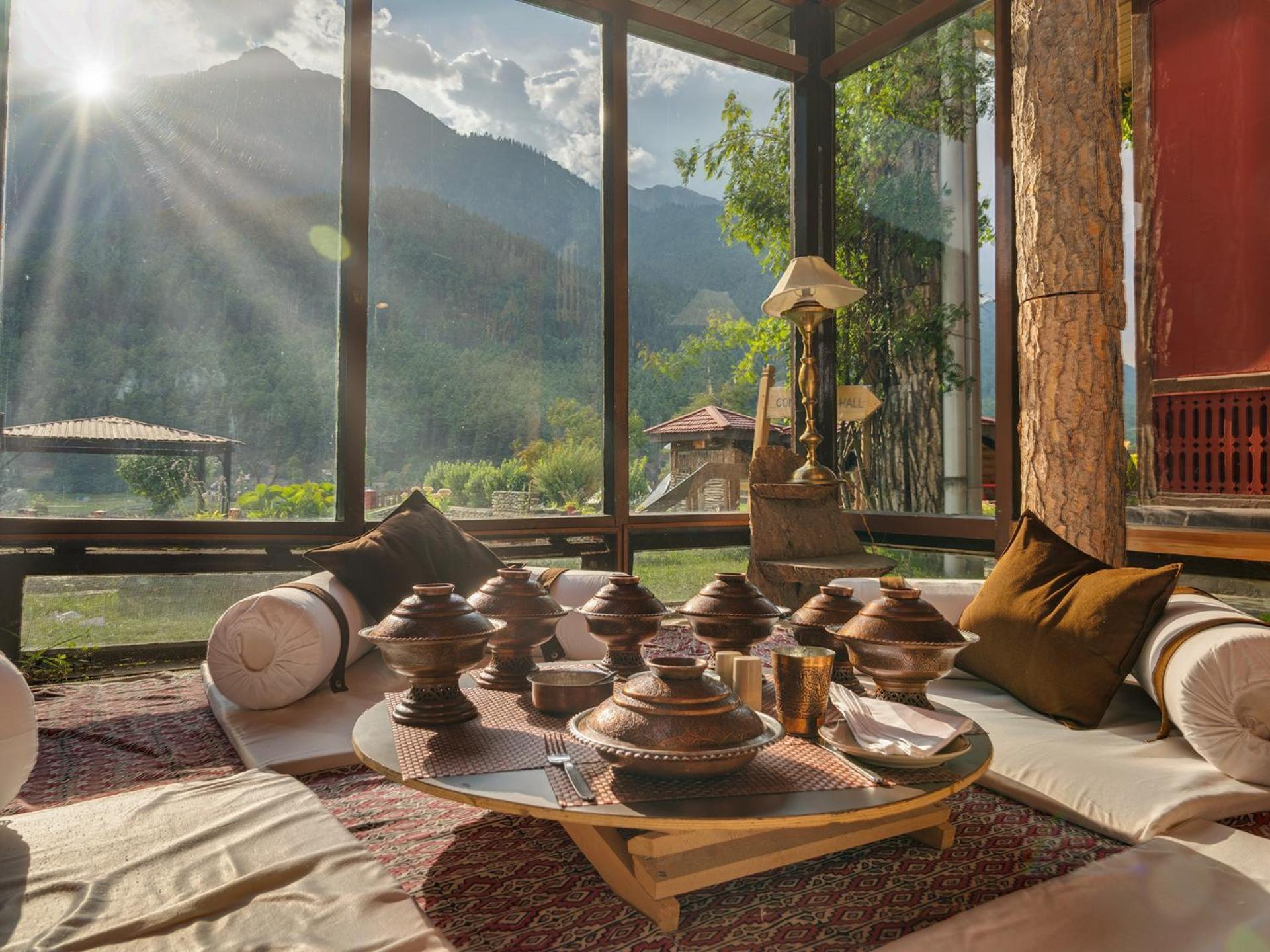 в Pahalgam — 100 кв. м., спальни: 1, собственных ванных: 1 Экстерьер фото